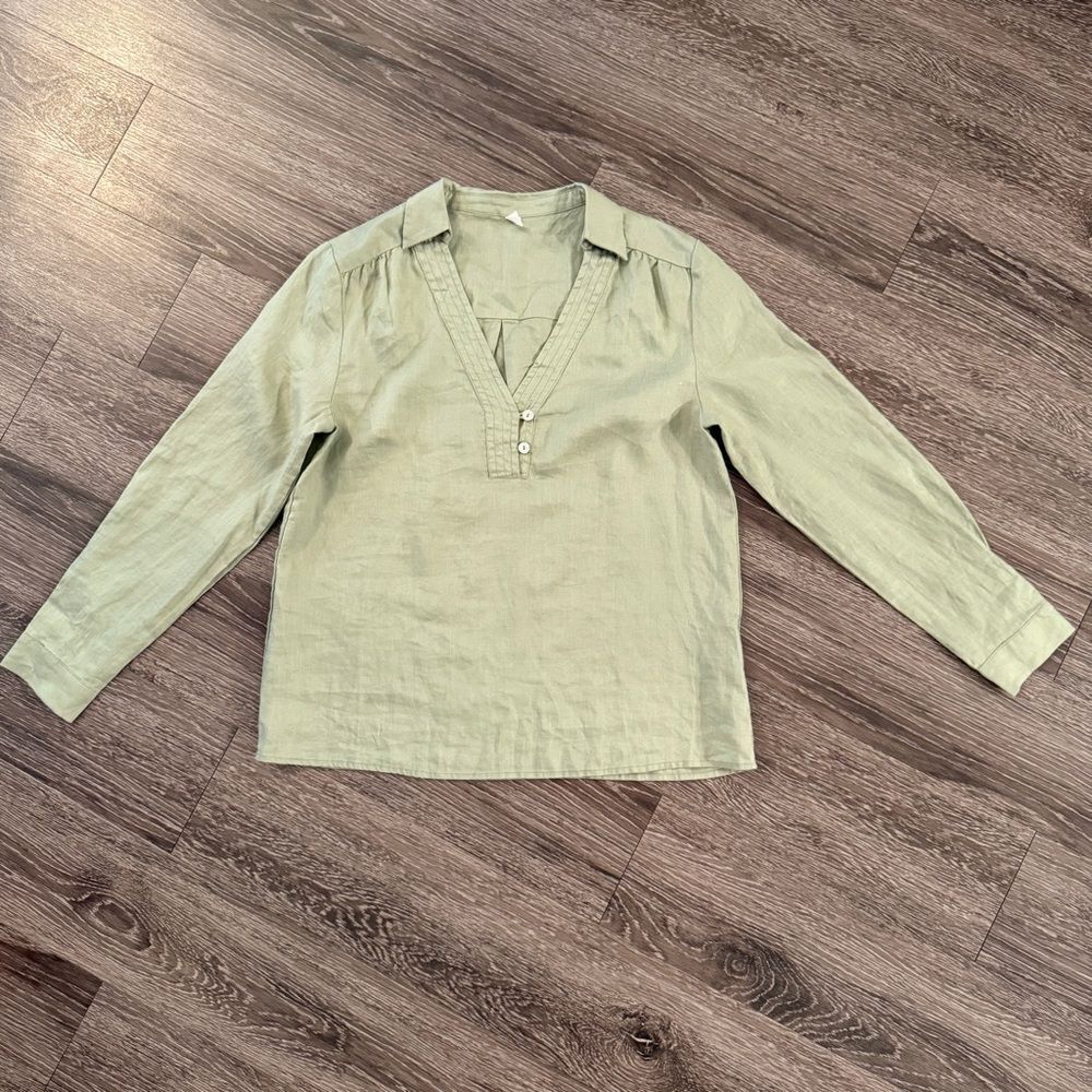 Grae Cove Linen Long Sleeve Top